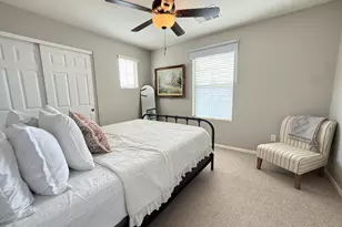3272 E Meadowview Dr, Gilbert, AZ 85298 - Photo 23