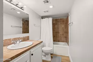 12440 N 20th St, Phoenix, AZ 85022 - Photo 11