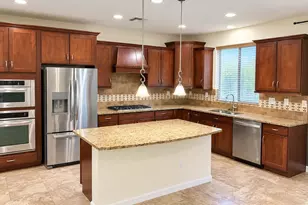 3838 E Cat Balue Dr, Phoenix, AZ 85050 - Photo 7