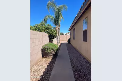 2114 E Cherry Hills Place, Chandler, AZ 85249 - Photo 39