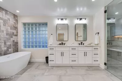 5919 N 45th Street, Phoenix, AZ 85018 - Photo 17