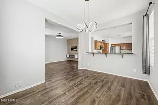 25929 N 53rd Dr, Phoenix, AZ 85083 - Photo 11