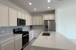 11623 W Pkwy Ln, Avondale, AZ 85323 - Photo 7