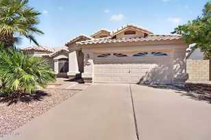 223 S Brentwood Pl, Chandler, AZ 85224 - Photo 3