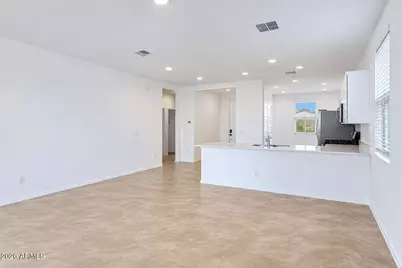 12565 W Levi Drive, Avondale, AZ 85323 - Photo 7