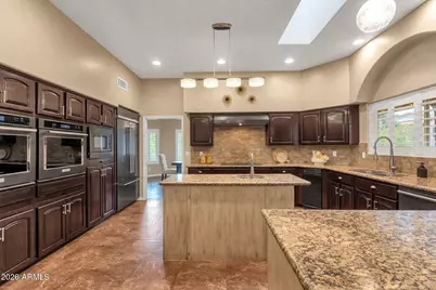 15115 E Pancho Villa Place, Fountain Hills, AZ 85268 - Photo 11