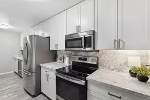 2938 N 61st Pl, Scottsdale, AZ 85251 - Photo 5