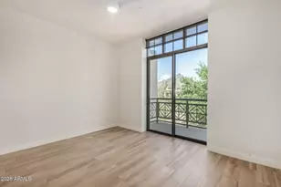 8 Biltmore Estates Dr, Phoenix, AZ 85016 - Photo 25