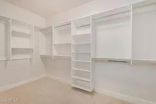 8 Biltmore Estates Dr, Phoenix, AZ 85016 - Photo 23