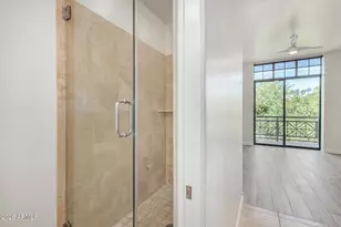 8 Biltmore Estates Dr, Phoenix, AZ 85016 - Photo 29