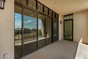 8 Biltmore Estates Dr, Phoenix, AZ 85016 - Photo 35
