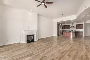 8 Biltmore Estates Dr, Phoenix, AZ 85016 - Photo 7