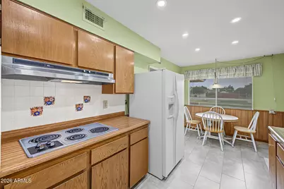 10438 W Mountain View Road, Sun City, AZ 85351 - Photo 7