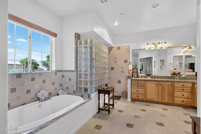 39762 N Creekside Road, San Tan Valley, AZ 85140 - Photo 17