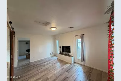 2802 W Meadowbrook Avenue, Phoenix, AZ 85017 - Photo 7