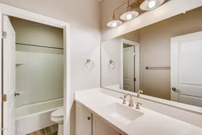 3721 E Cheery Lynn Road, Phoenix, AZ 85018 - Photo 21
