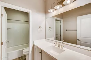 3721 E Cheery Lynn Rd, Phoenix, AZ 85018 - Photo 21