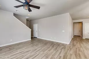 3721 E Cheery Lynn Rd, Phoenix, AZ 85018 - Photo 5