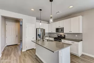 3721 E Cheery Lynn Rd, Phoenix, AZ 85018 - Photo 7