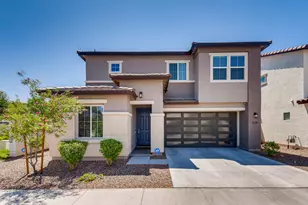 3721 E Cheery Lynn Rd, Phoenix, AZ 85018 - Photo 1