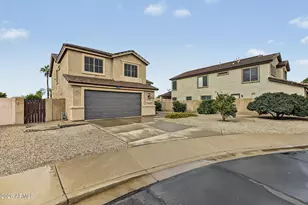 2960 S Esmeralda Cir, Mesa, AZ 85212 - Photo 3
