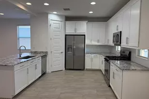 3084 E 27th Ave, Apache Junction, AZ 85119 - Photo 3