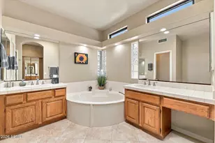 10626 E Coopers Hawk Dr, Sun Lakes, AZ 85248 - Photo 19