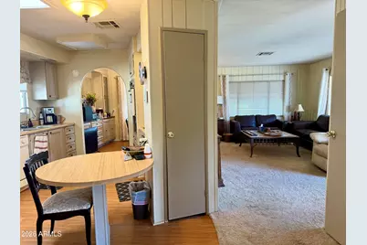 10960 N 67th Avenue #218, Glendale, AZ 85304 - Photo 7
