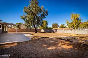 232 E Leah Ln, Gilbert, AZ 85234 - Photo 13