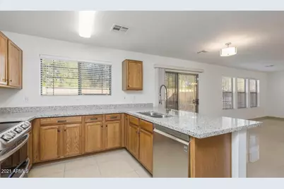 9446 W Virginia Avenue, Phoenix, AZ 85037 - Photo 7