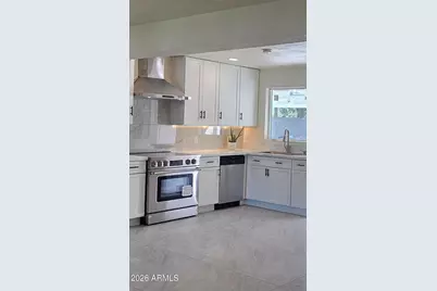 2711 W Campbell Avenue, Phoenix, AZ 85017 - Photo 11