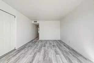 2229 E Catalina Dr, Phoenix, AZ 85016 - Photo 23