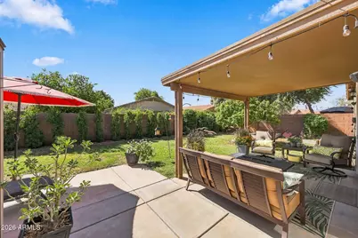 16165 W Hearn Road, Surprise, AZ 85379 - Photo 27