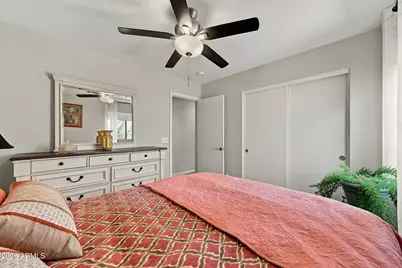 16165 W Hearn Road, Surprise, AZ 85379 - Photo 21