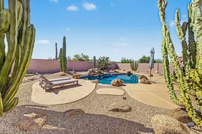 2757 W Via Calabria Way, Phoenix, AZ 85086 - Photo 31