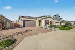 1252 E Coconino Wy, Gilbert, AZ 85298 - Photo 3