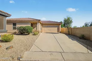 1706 W Wildwood Dr, Phoenix, AZ 85045 - Photo 1