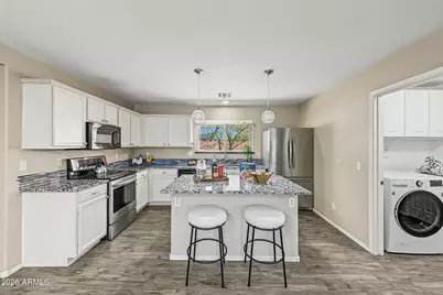 1706 W Wildwood Drive, Phoenix, AZ 85045 - Photo 9