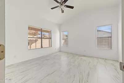 11557 W Olive Drive, Avondale, AZ 85392 - Photo 9