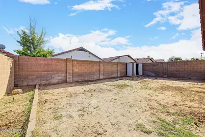 11557 W Olive Drive, Avondale, AZ 85392 - Photo 23