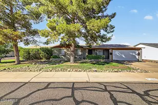 3402 E Paradise Dr, Phoenix, AZ 85028 - Photo 1