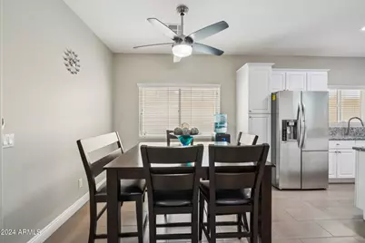 8487 W Washington Street, Peoria, AZ 85345 - Photo 9