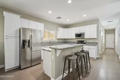 8487 W Washington Street, Peoria, AZ 85345 - Photo 11