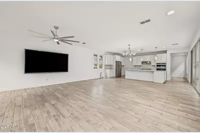 4512 S Montana Drive, Chandler, AZ 85248 - Photo 3