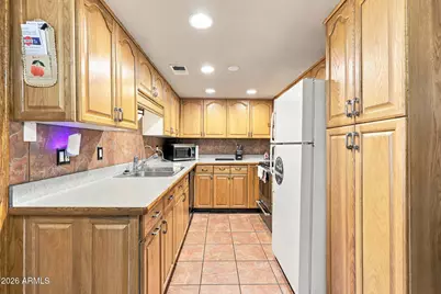 1021 N 84th Place, Scottsdale, AZ 85257 - Photo 13