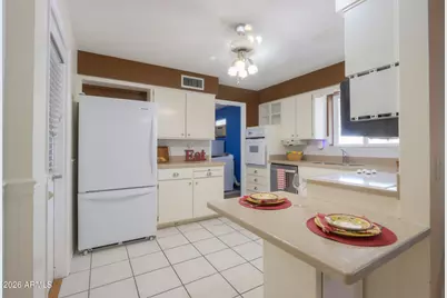5642 E Des Moines Street, Mesa, AZ 85205 - Photo 3