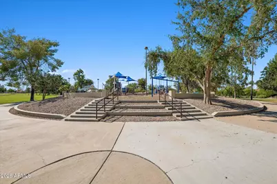2215 W Manor Street, Chandler, AZ 85224 - Photo 27
