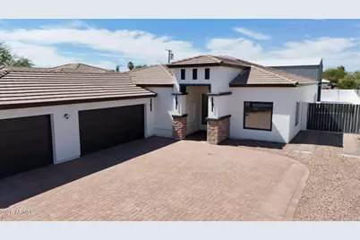 2926 E Hartford Avenue, Phoenix, AZ 85032 - Photo 3