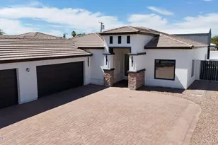 2926 E Hartford Ave, Phoenix, AZ 85032 - Photo 3