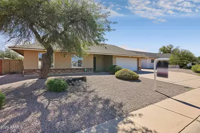 819 W Lodge Drive, Tempe, AZ 85283 - Photo 1